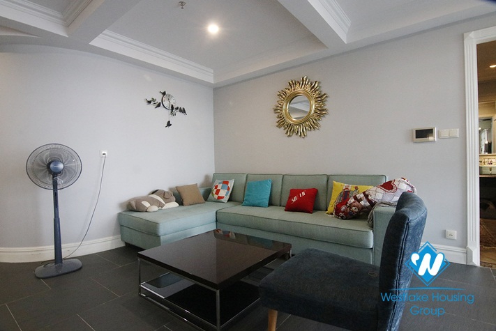 Modern apartment with 3 bedroom apartment for rent in Aqual Center Building 